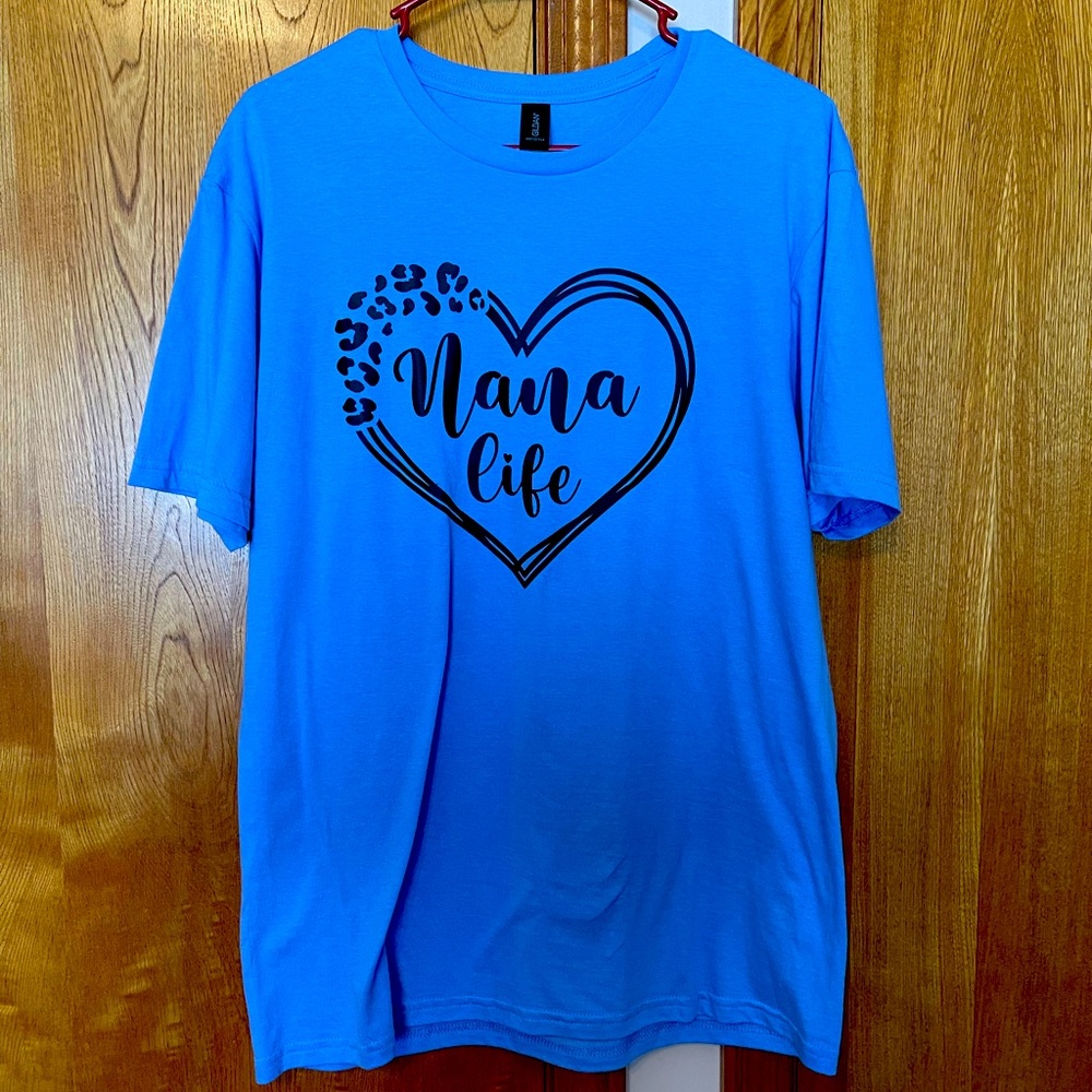 Gildan softstyle T-shirt size X-Large color blue